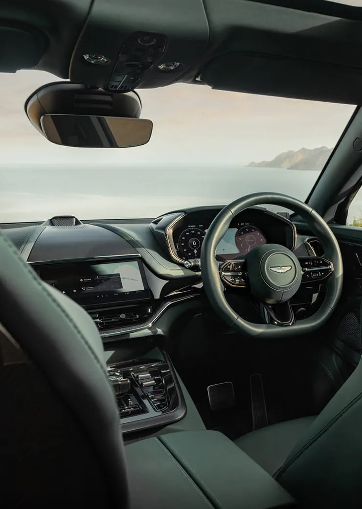 ENVIRONNEMENT DU CONDUCTEUR